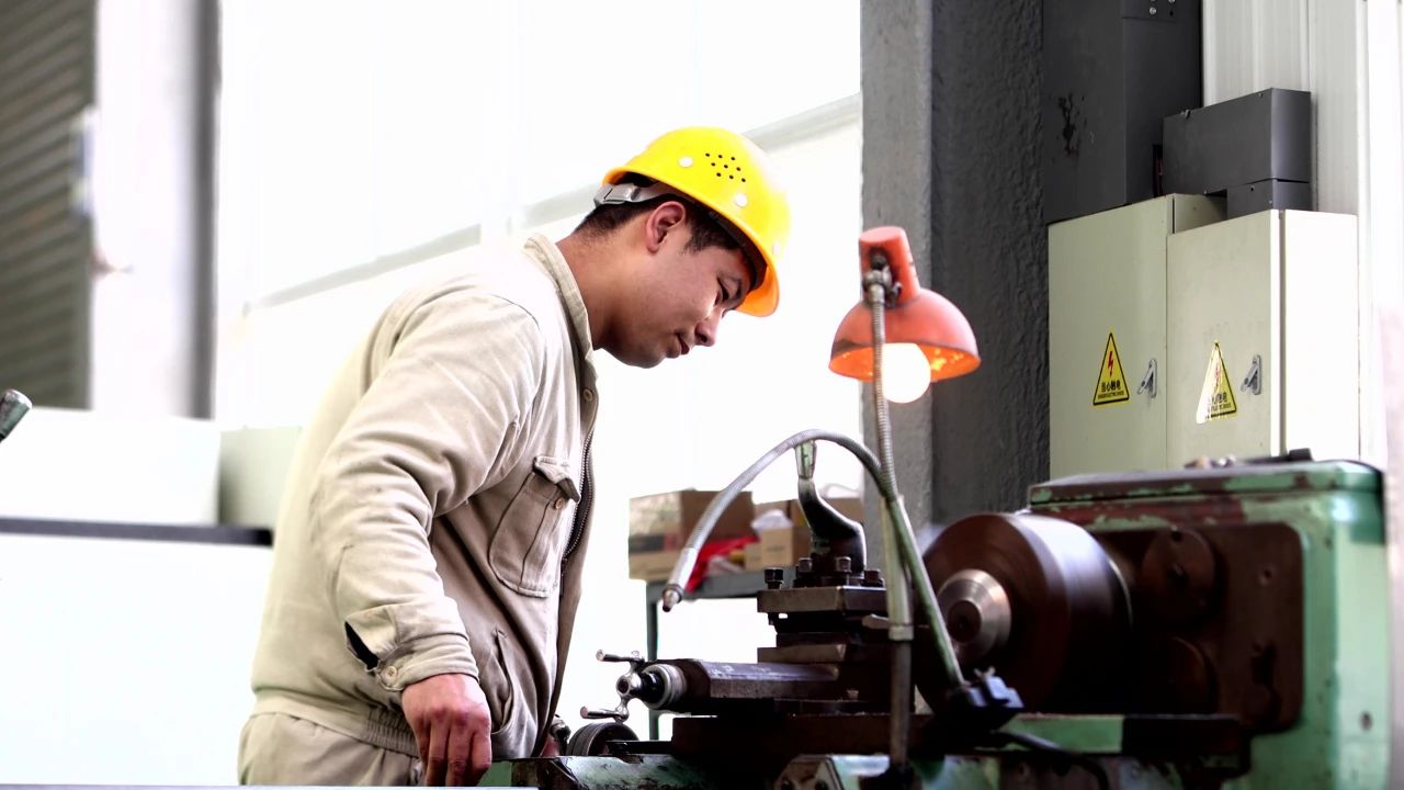 4008云顶集团(国际)股份有限公司