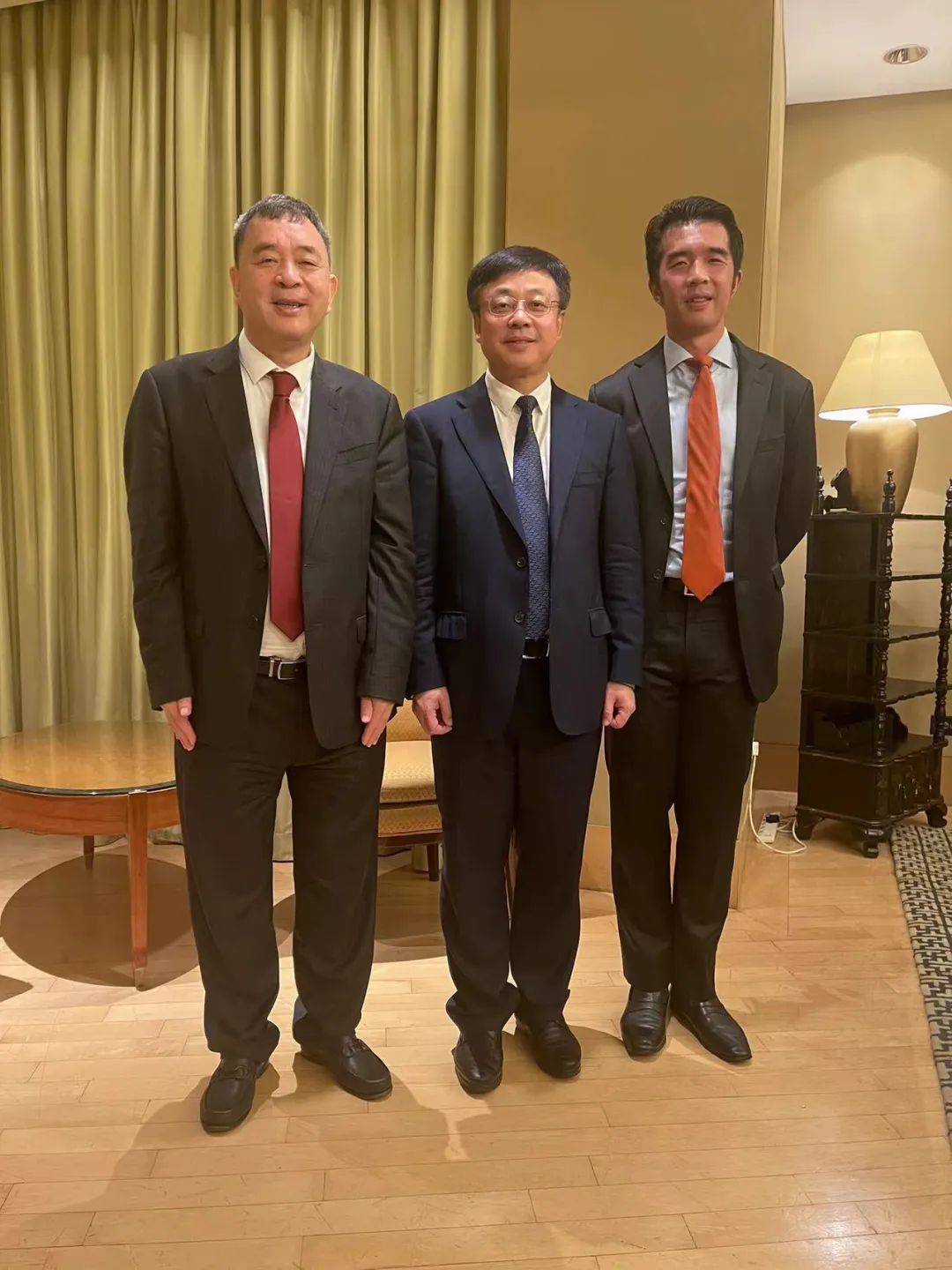 4008云顶集团(国际)股份有限公司