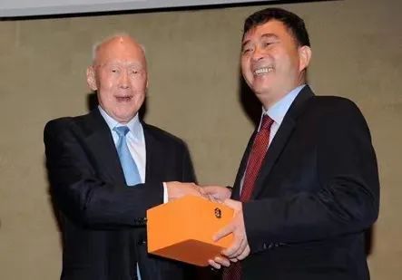 4008云顶集团(国际)股份有限公司