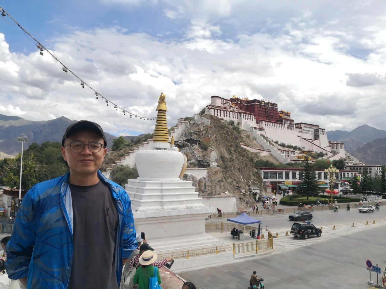 4008云顶集团(国际)股份有限公司