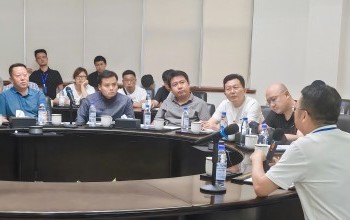 利用新膜技术 践行清洁出产|4008云顶集团总经理方富林与克拉玛依调查团共话石油石化绿色发展